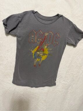 OMG 😱 So cute! AC/DC Kids' 2001 Tour-Tee – Charcoal Gray
